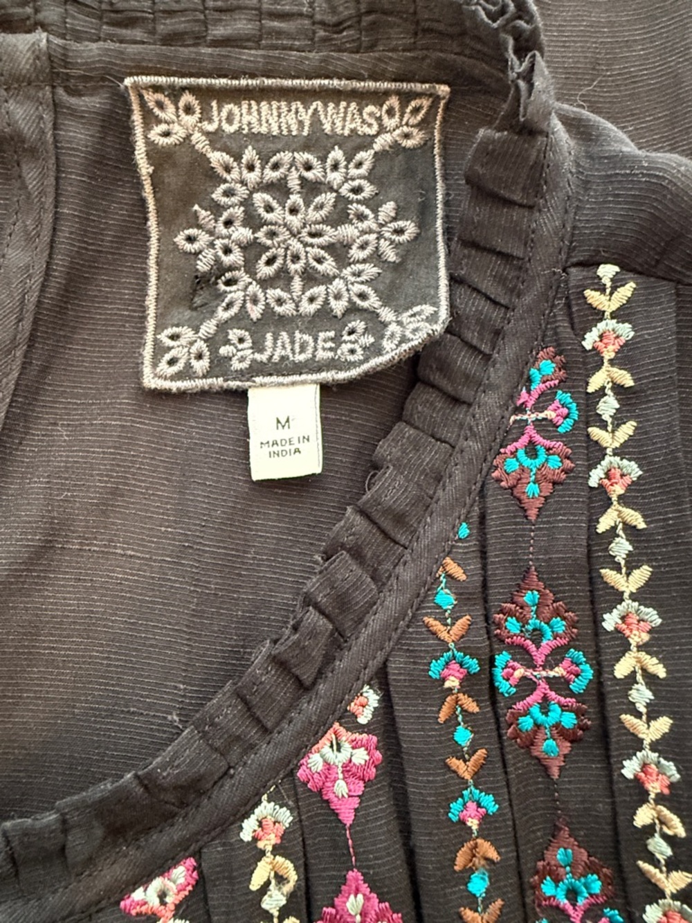 Johnny Was Calico embroidered blouse - Picture 7 of 7